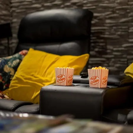 Home Cinema Kassel Eksteriør billede